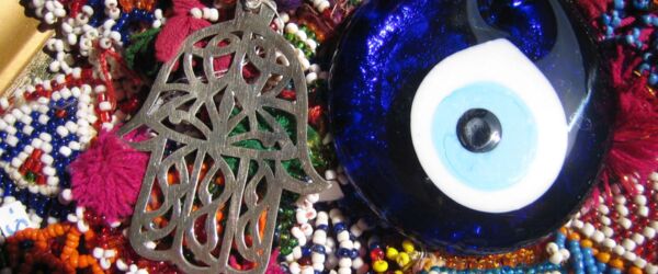 Fatimahand und Blaues Augen-Amulett